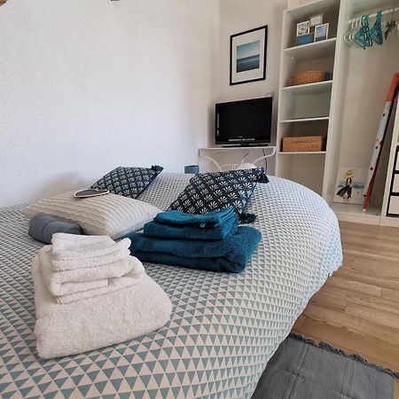 La Sirene - Loft Moderne Et Lumineux Avec Vue Panoramique Sur Mer Mediterranee Et Port De Plaisance Фронтиньян Экстерьер фото