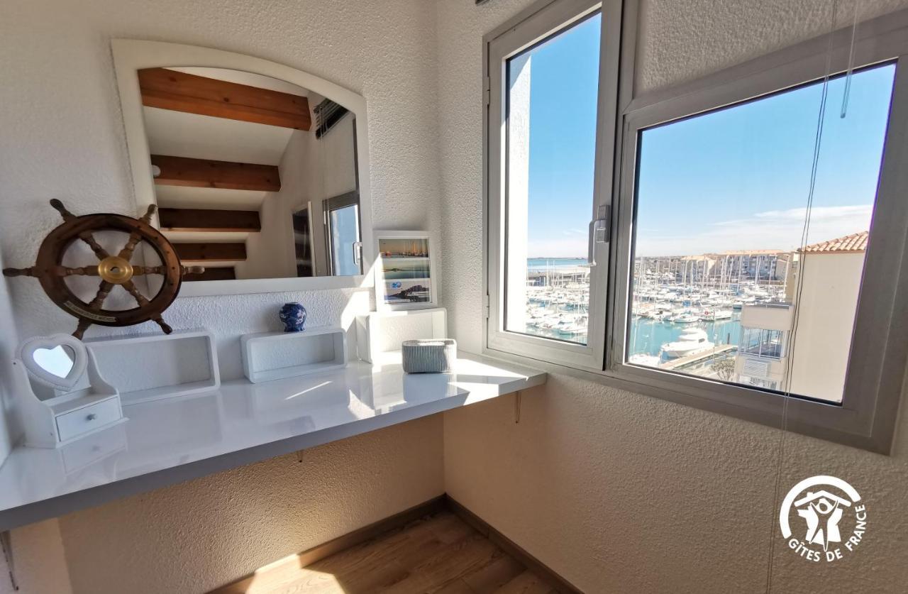 La Sirene - Loft Moderne Et Lumineux Avec Vue Panoramique Sur Mer Mediterranee Et Port De Plaisance Фронтиньян Экстерьер фото